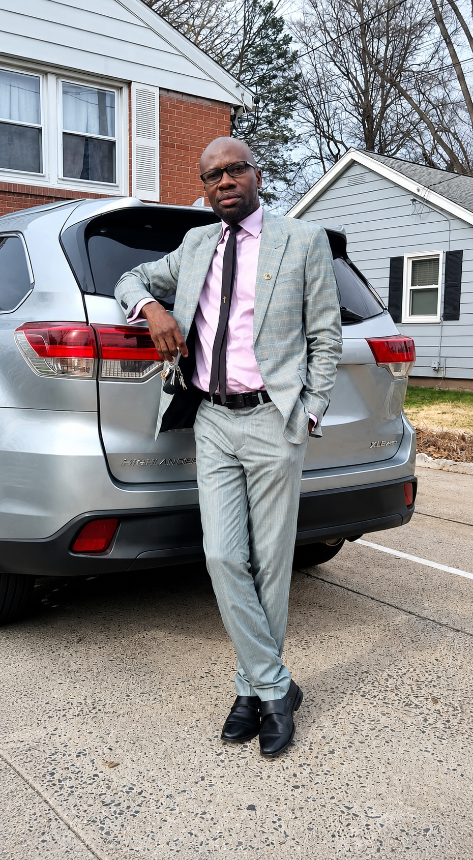 Pastor Samuel Ande portrait 2